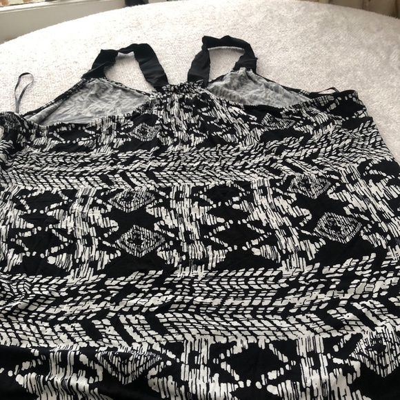 Revolution Tops - Revolution by Rickis xl tank top. Summery top to wear for those holiday cruises